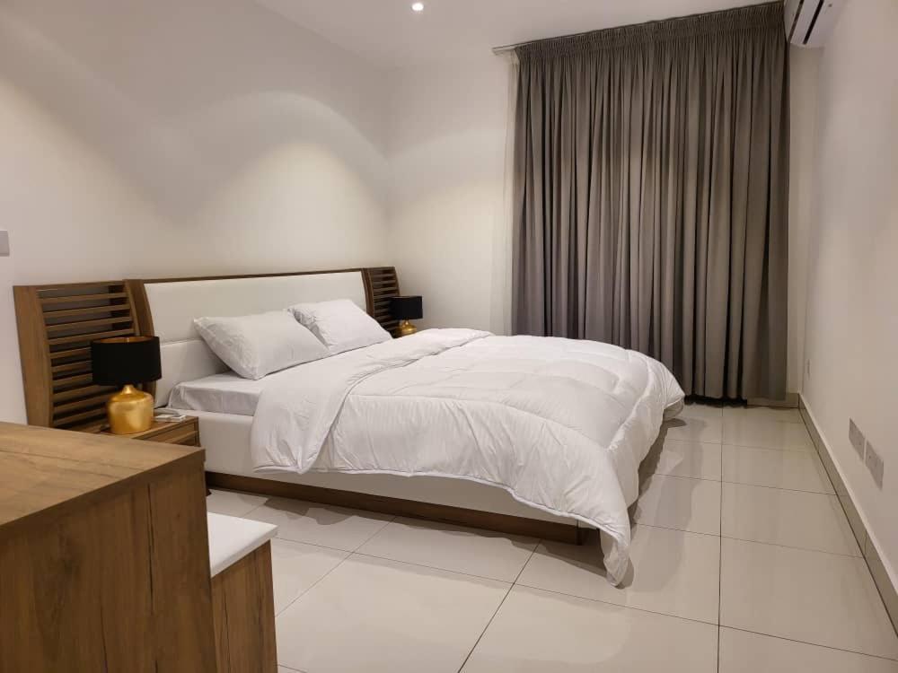 The Lennox Suites By Cozy Accra Esterno foto